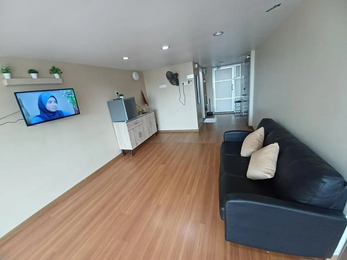 דירה באייאן לפאס Big Big World At The Ceo Studio Penang מלזיה